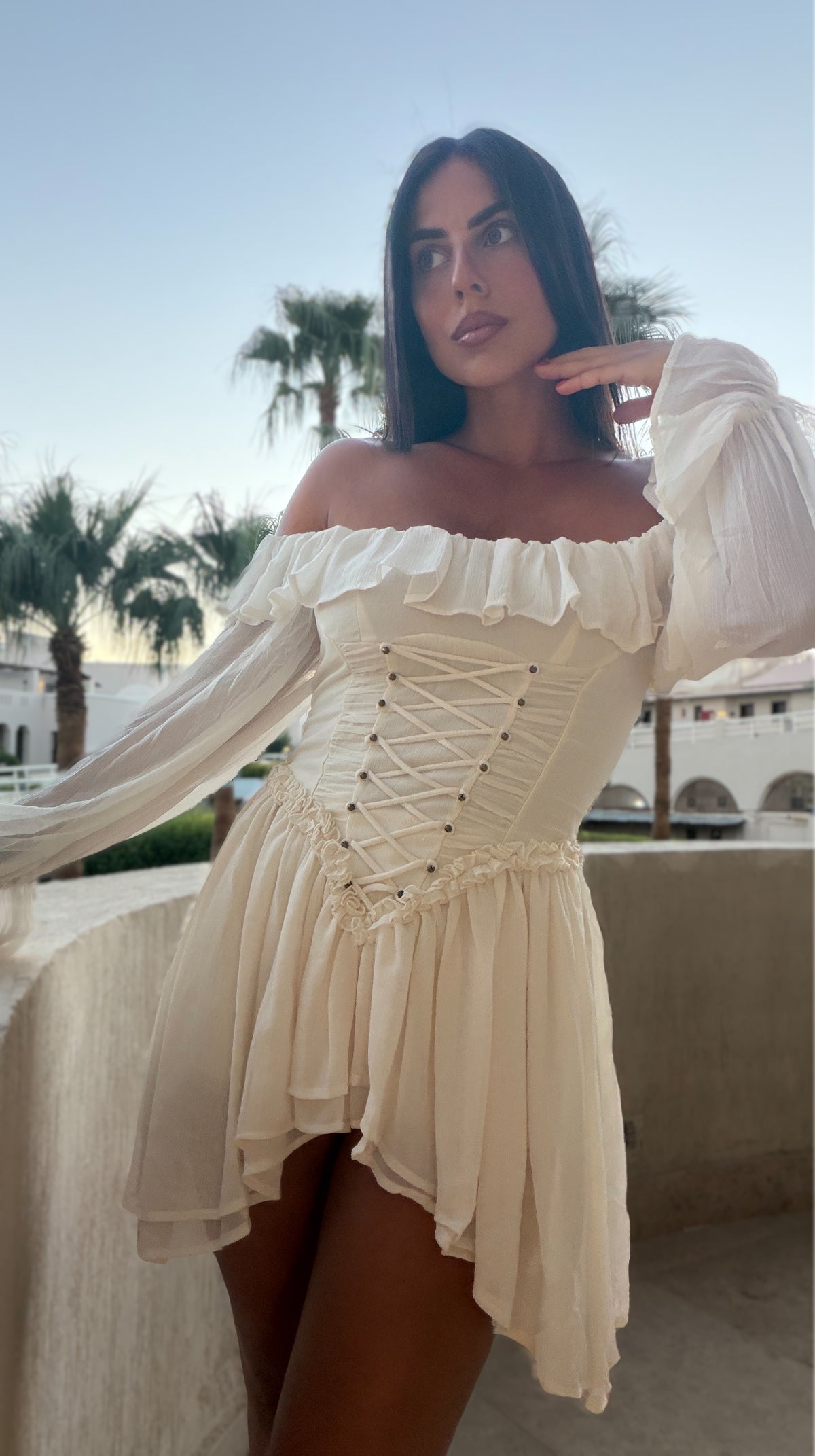 Abito con intrecci e trasparenze - Valery