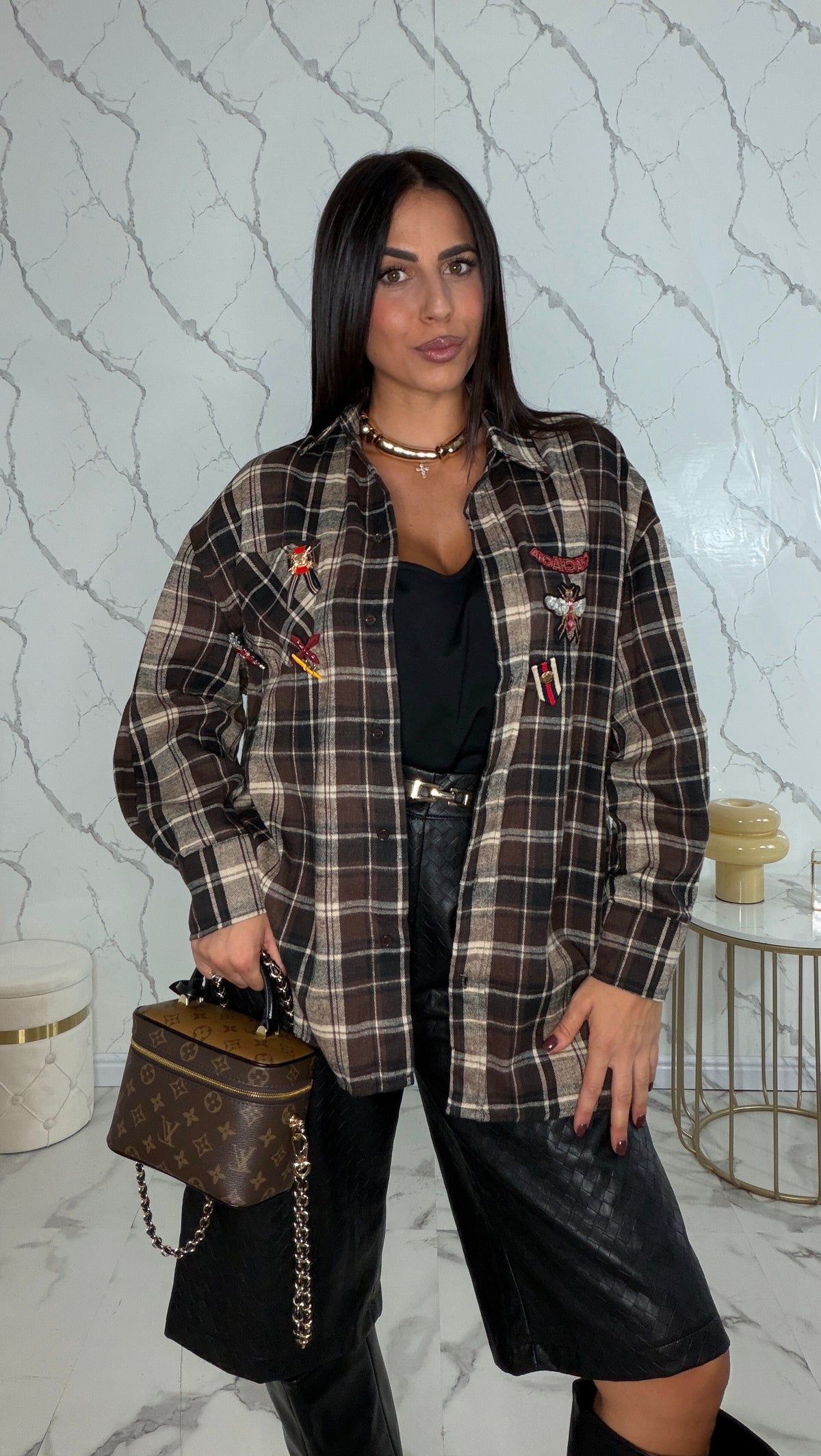 Camicia a quadri con spille e patch - 76108