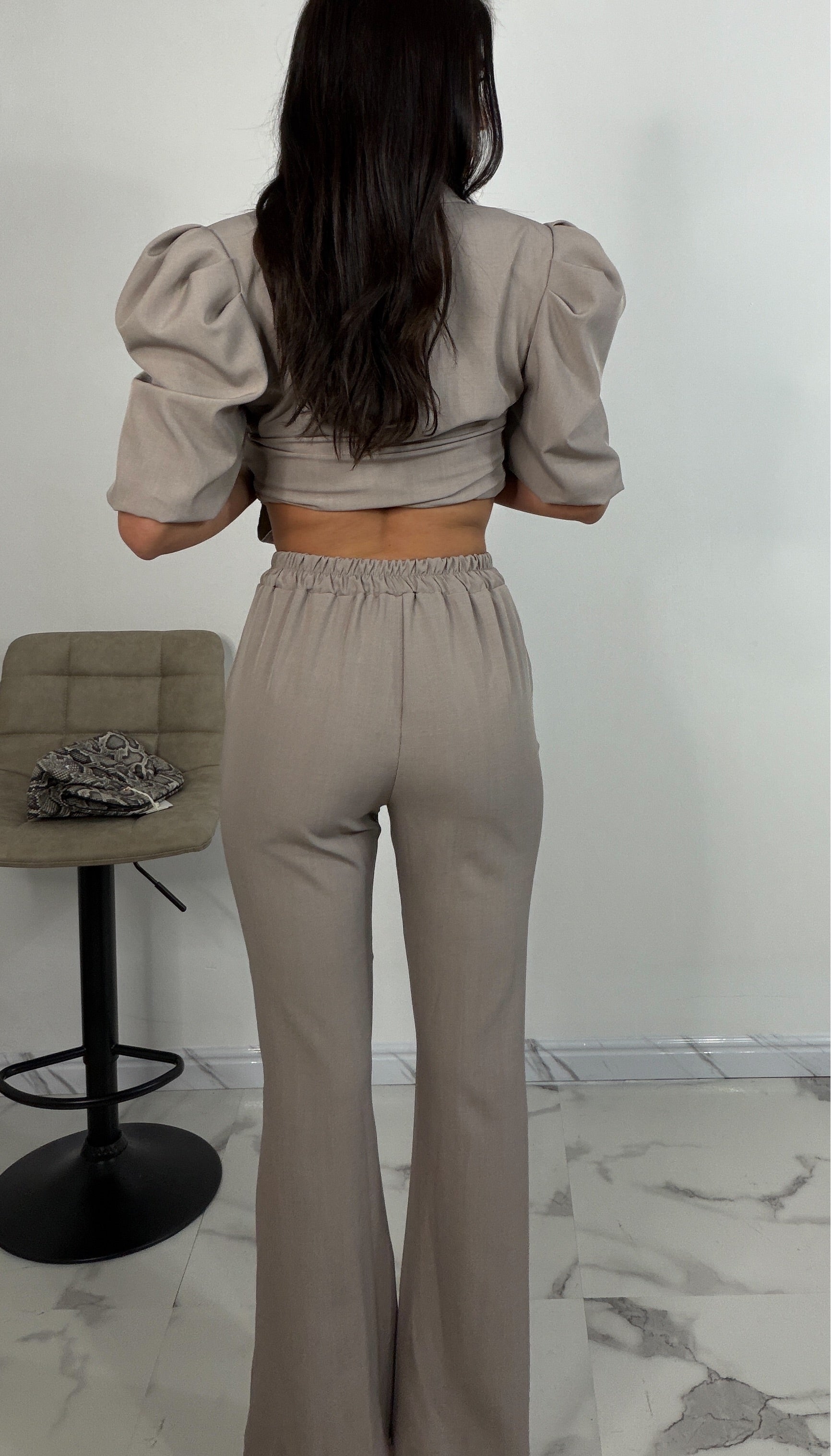 Tailleur maniche sbuffo