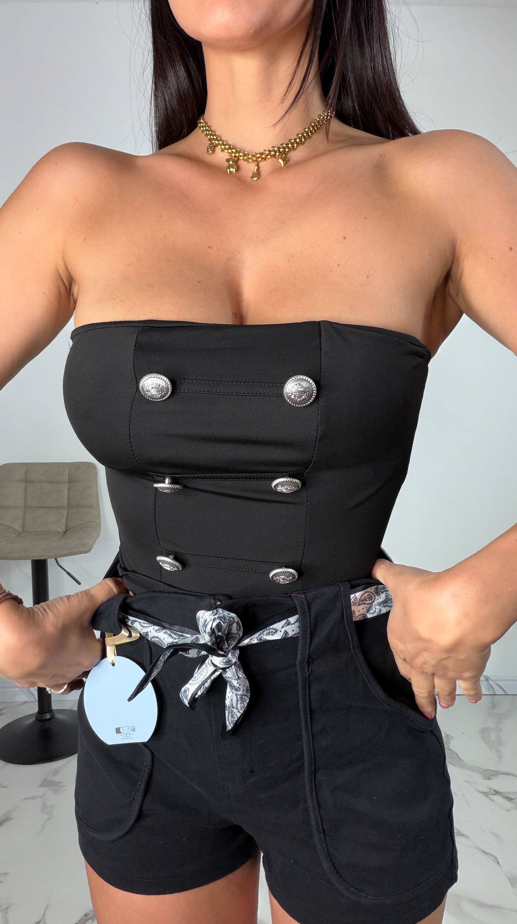 Fascia con bottoni