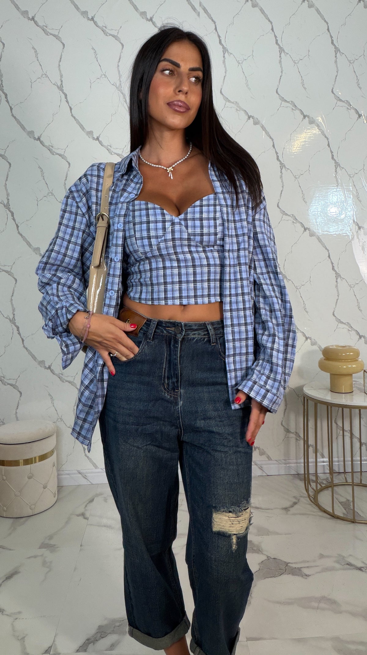 Twinset: top crop + camicia oversize a quadri