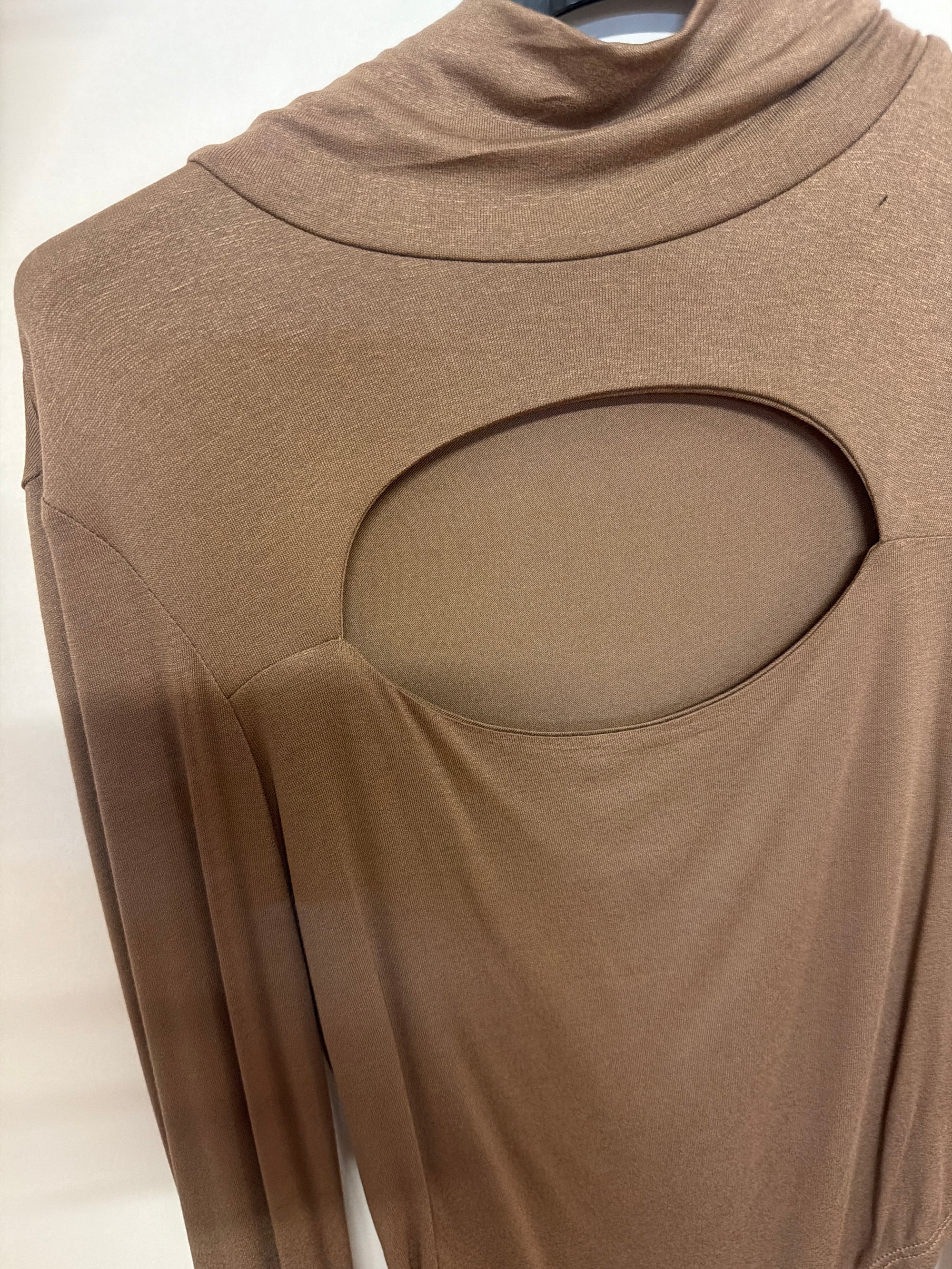 Body cut out Milly
